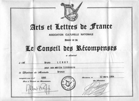Diplôme des Arts et Lettres de France.